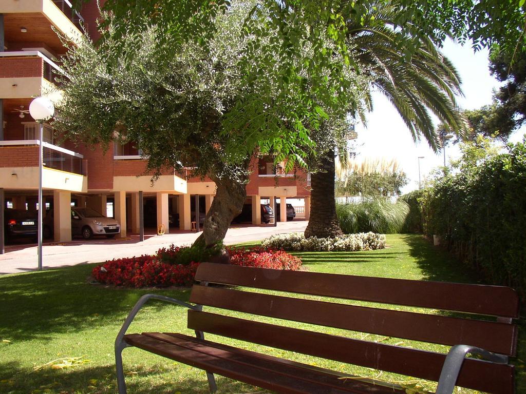 Apartamentos Alquihouse Vilafortuny Cambrils Dış mekan fotoğraf