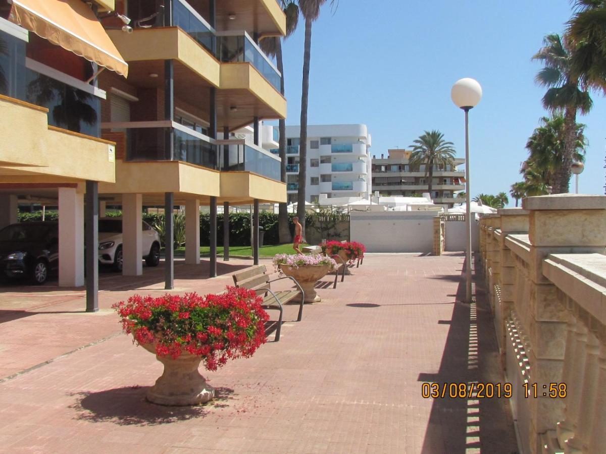 Apartamentos Alquihouse Vilafortuny Cambrils Dış mekan fotoğraf